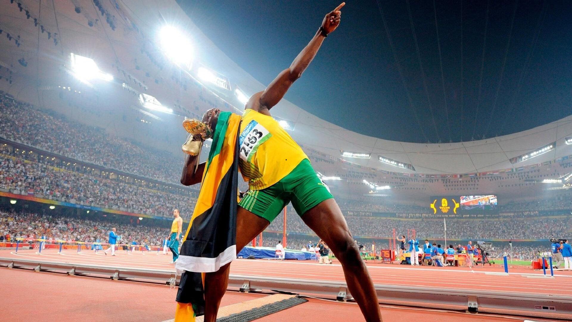 易建联惊喜亮相全明星周末 坦言康复顺利盼重返赛场心系国家队